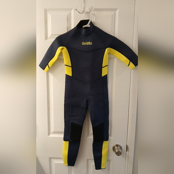 Goldfin Kids Other - GoldFin Kids Long Sleeve Full Body Wetsuit Size 8